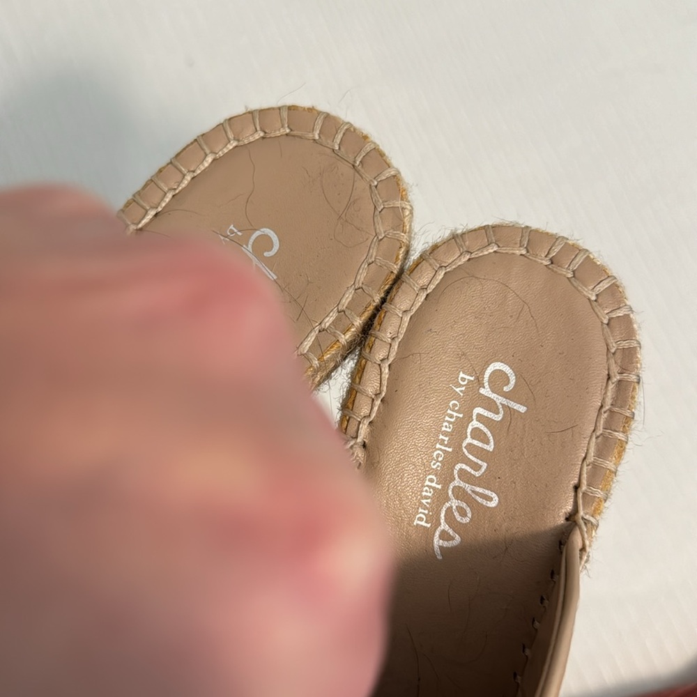 Size 7 M Barely With Charles By Charles David Wed… - image 3